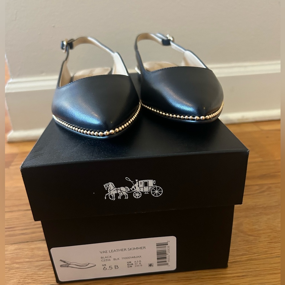 Coach Vae Flats 6.5